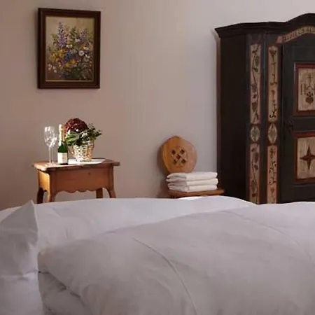 拉普咖啡餐厅旅馆 孔菲尔德施瓦