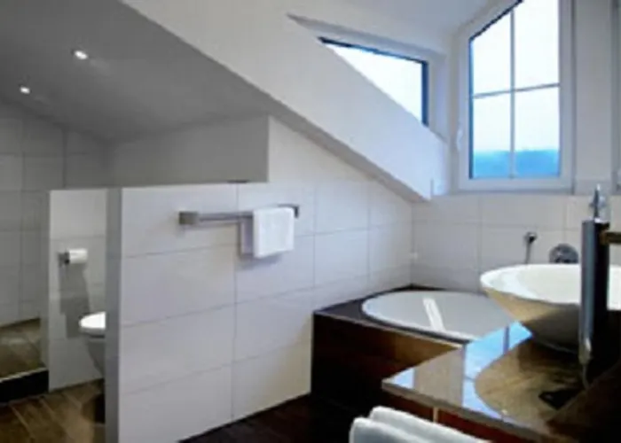 ゲストハウス Restaurant Cafe Rapp ケーニヒスフェルト・イム・シュヴァルツヴァルト