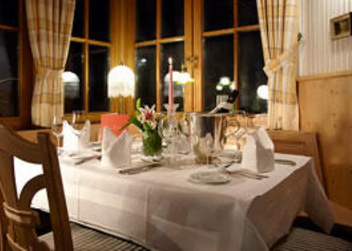 ゲストハウス Restaurant Cafe Rapp